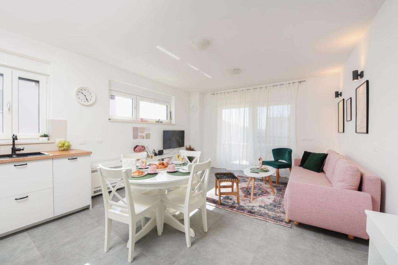 Novi apartman Franka Apartment Zadar Bagian luar foto