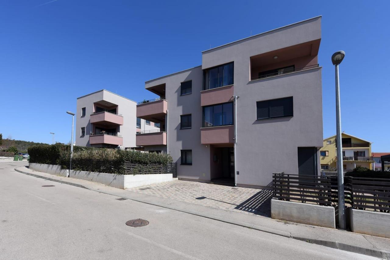 Novi apartman Franka Apartment Zadar Bagian luar foto